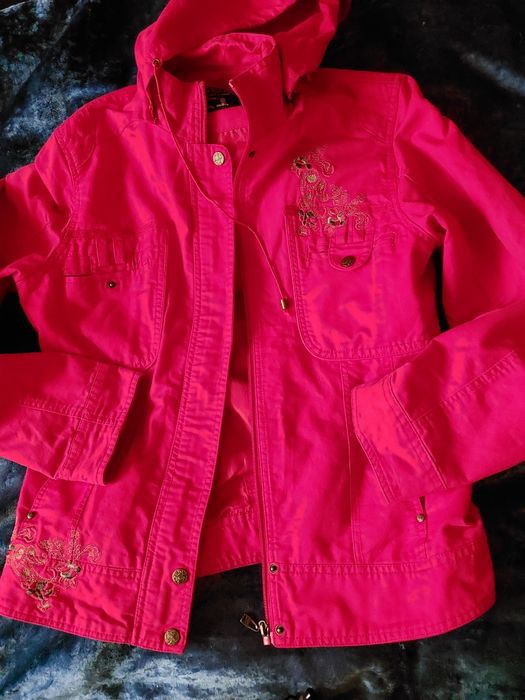 Куртка          .