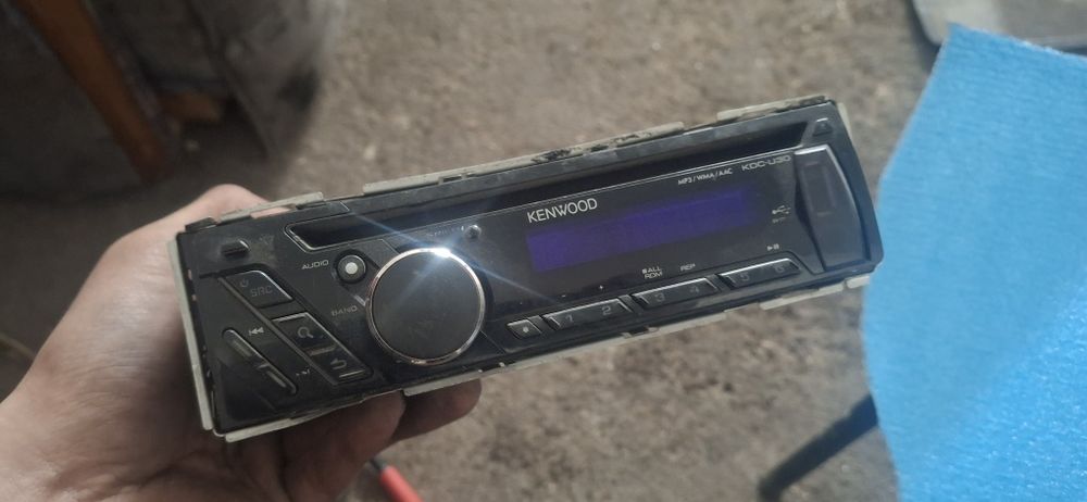 Автомагнитол кенвуд