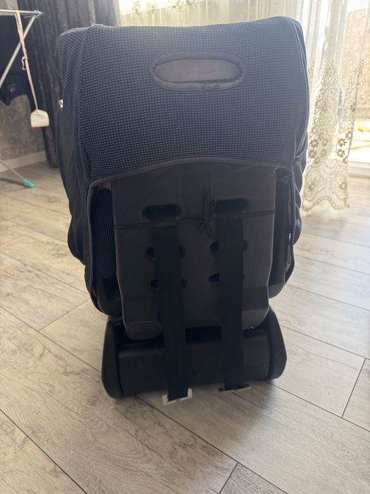 Продам автокресло