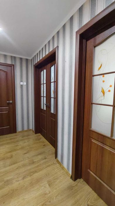 Продам 4-ком квартиру