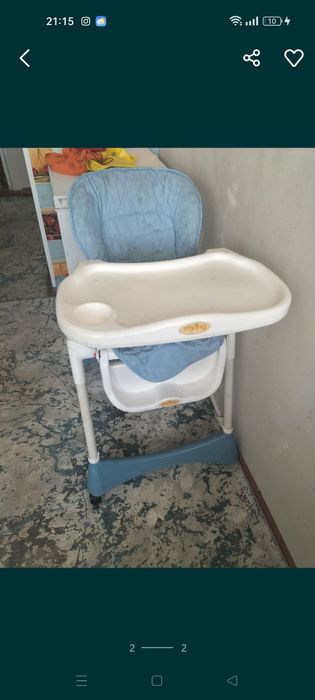 Детский обеденый столик