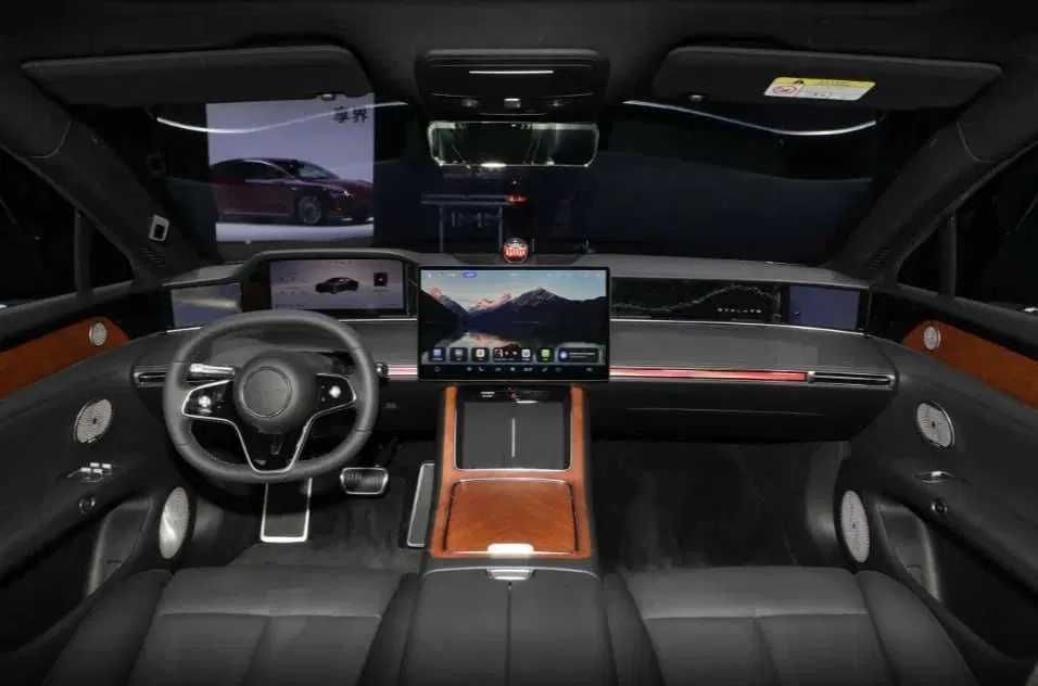 STELATO S9 EV AWD pod zakaz