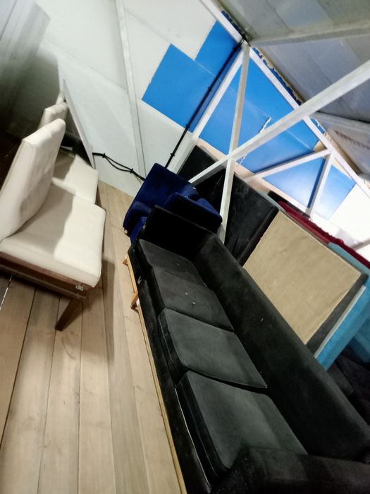 Диваны для кафе, оборудование для кухни