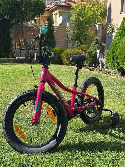 Продавам детско колело Specialized RipRock16