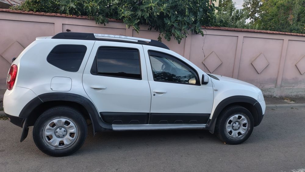 Vânzări Auto/Dacia Duster