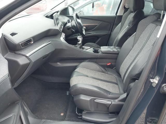 Dezmembrez Peugeot 3008 2 [2016 - 2020] Crossover 1.5 BlueHDi MT (130