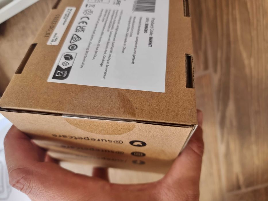 usita de pisici si caini mici sure petcare cu hub si aplicatie