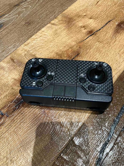 Сгъваем дрон с камера