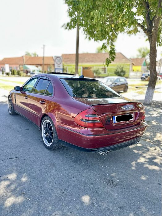 MERCEDES-BENZ E-Class 2003 — imagine 3
