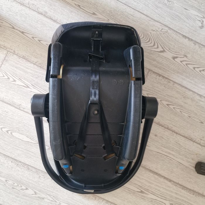 Продам детское автокресло.