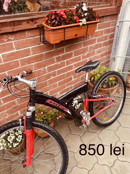 Super oferta 3 Biciclete 600 lei.1BMX,1Mountain Bike, 1Bicicleta oras.