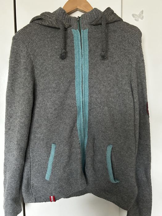 Якета, горнища и елеци