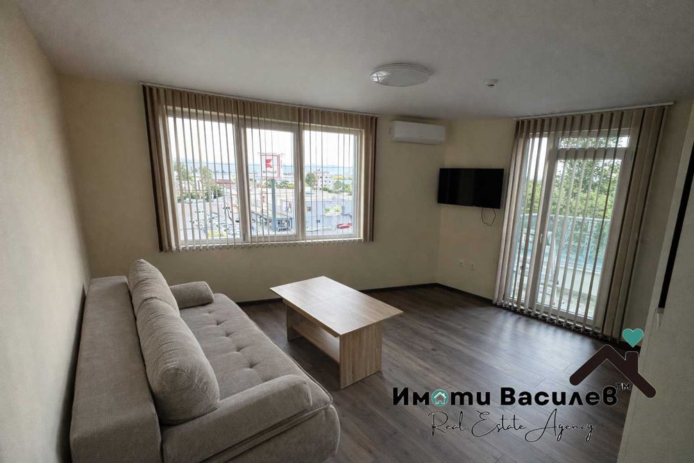 Дава се под наем Едностаен апартамент в София, Център - 40 кв.м за 588.03 € - Снимка #1