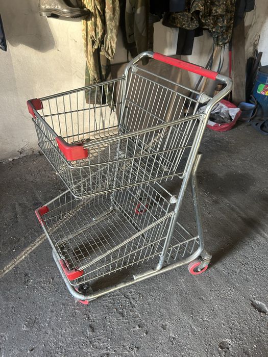 Продам двухярустную тележку