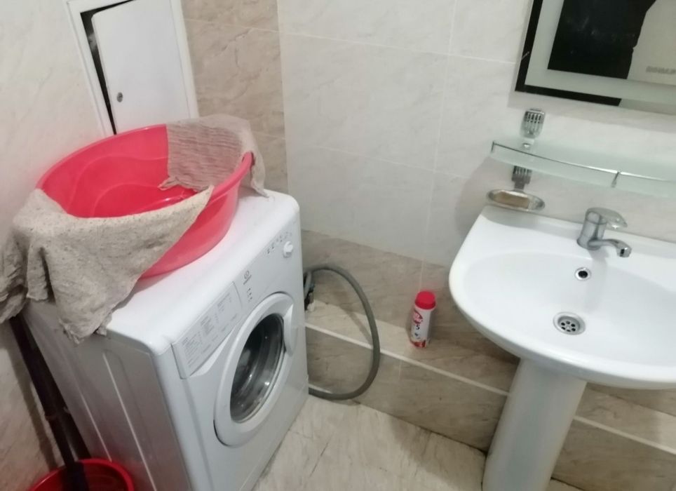 Arenda Sebzor NBU bank orqasida 2 xona