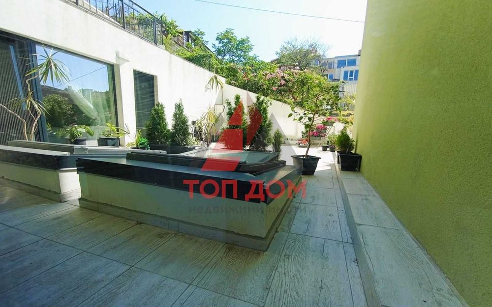 Продава се Двустаен апартамент в Варна, Бриз - 52 кв.м за 2137 €/кв.м - Снимка #11