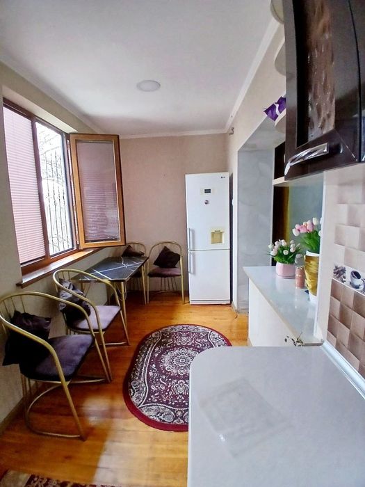 Sergele oʻzgarish metro yonda kivartera bor