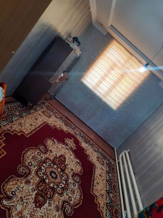 Hovli sotiladi oltin tepada