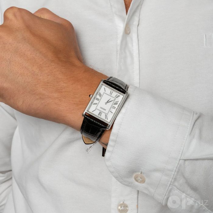 Seiko Discover More Tank Sapphire White Dial SWR103