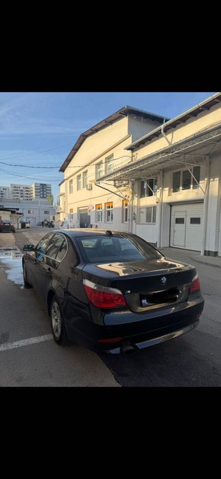 BMW 5 Series 0 — imagine 3