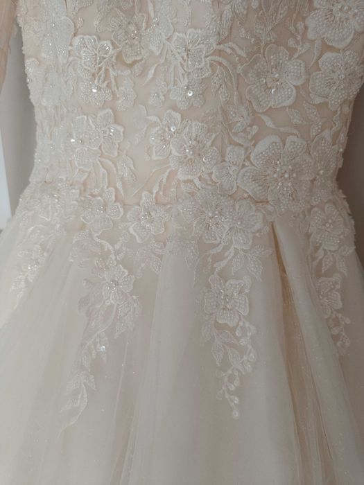 Rochie de mireasa noua