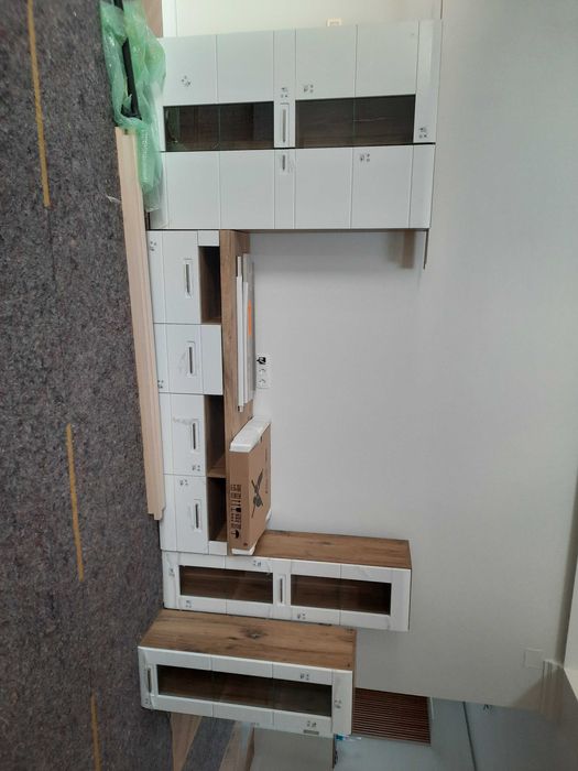 Vand Mobila Living noua