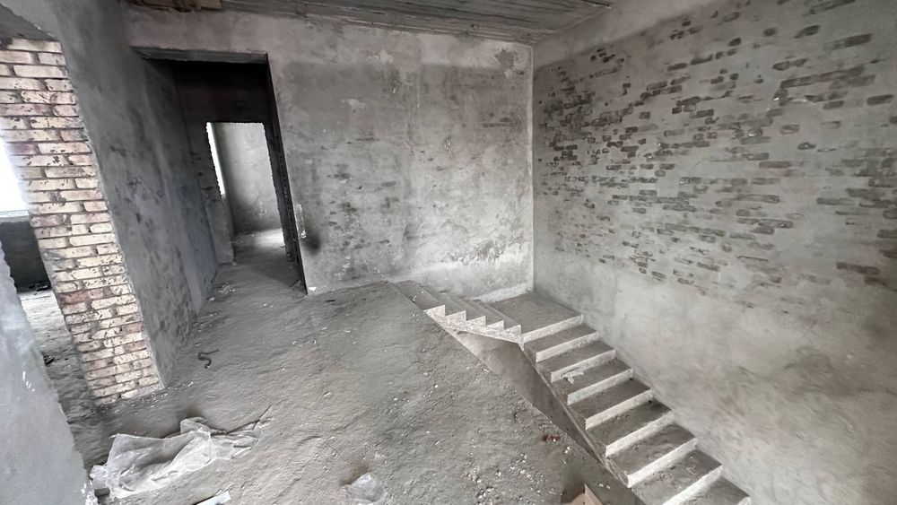 Отбозор томондан Янги 2 каватли коттедж сотилади