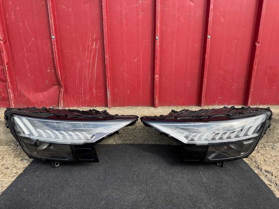 Far stanga dreapta Audi Q8 4M8941035 / 4M8941036