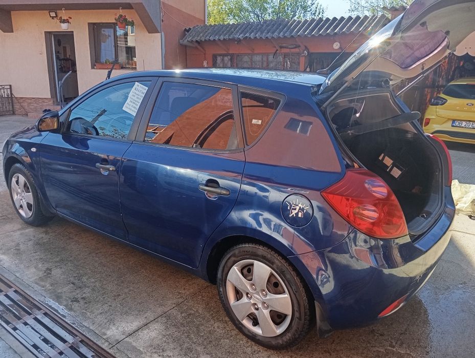 KIA Ceed 2009 — imagine 12