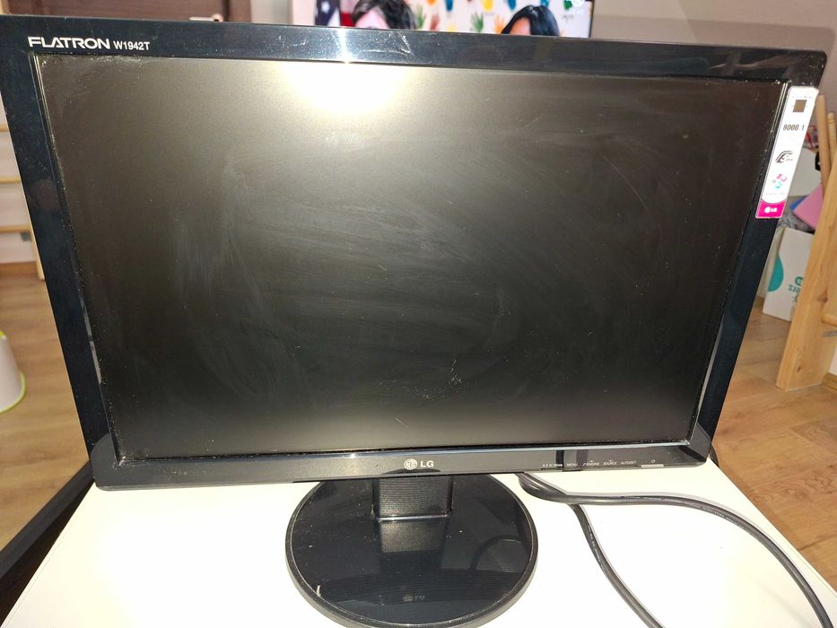 Монитор LG FLATRON W1942T