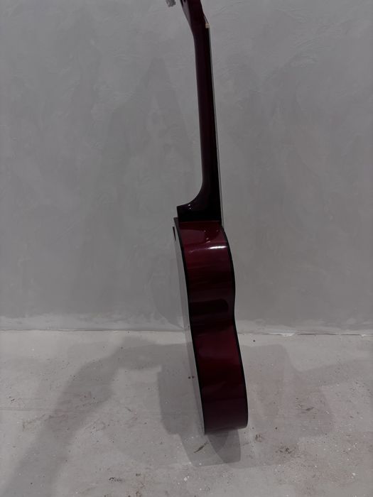 Отличная Гитара!