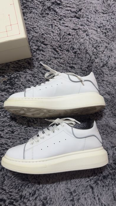 Alexander McQueen Reflective