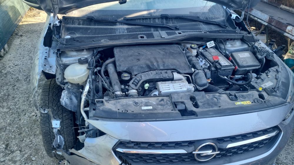 Corsa 1.2 turbo 2022 avariat