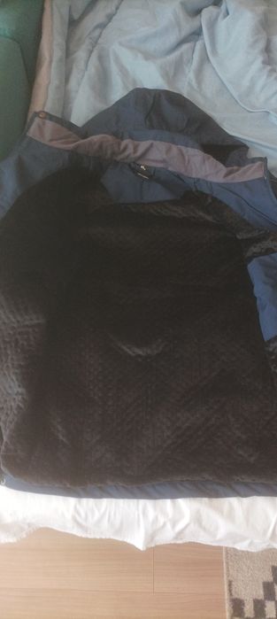 Продавам мъжко зимно яке закупено от Али експрес