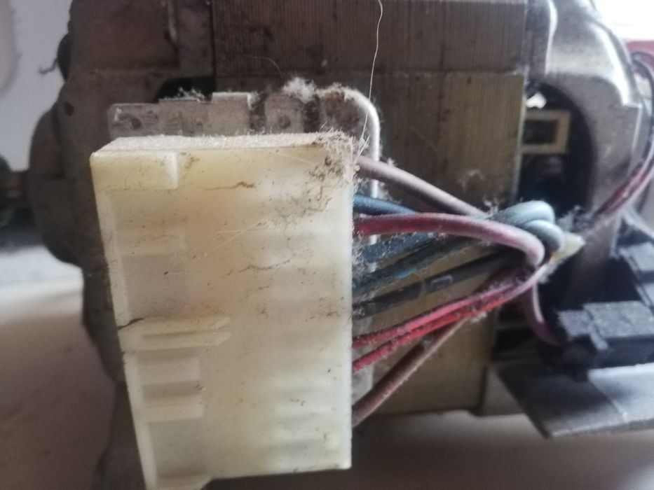 Двигатель от стиральной машины