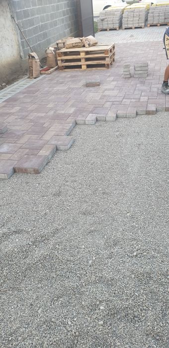 Pavaj borduri rigole roman