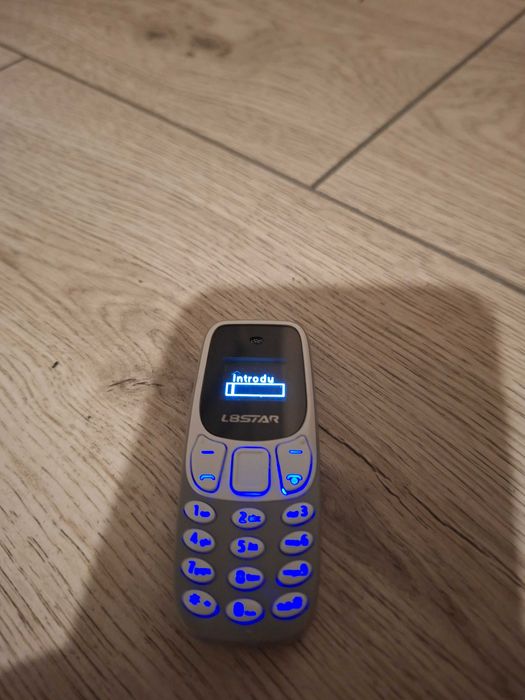 Telefon mini L8Star