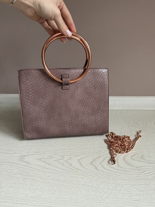 Малка дамска чанта