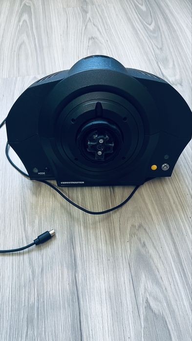 Volan Thrustmaster TX Leather Edition (PC / Xbox) + pedale T3PM