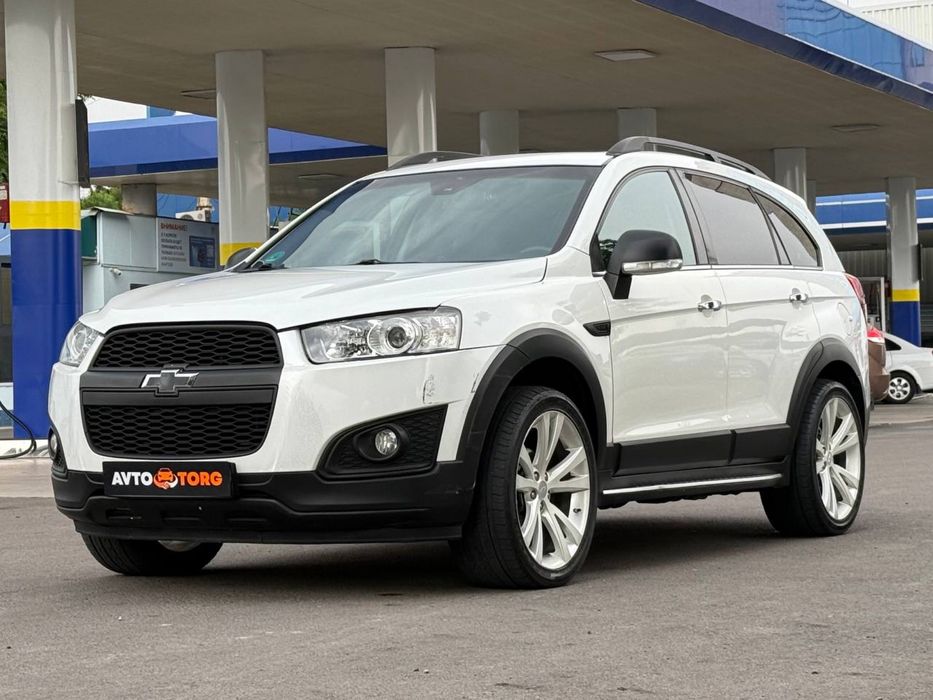 Продаётся Chevrolet Captiva 3L Год 2015