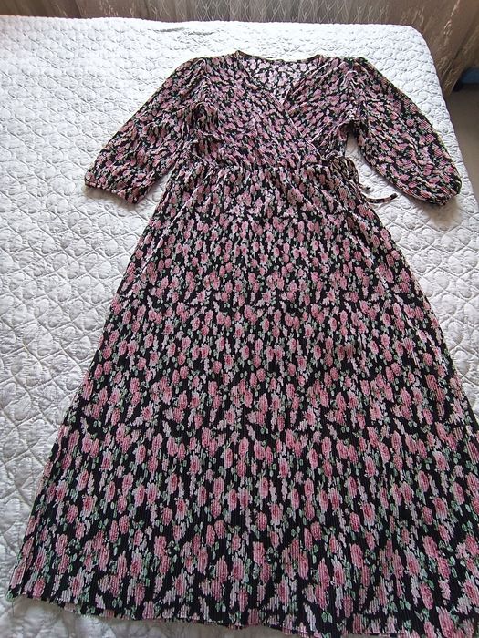 Продам  фантастическое платье