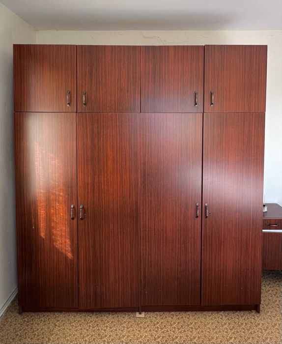 Продава комплект спалня