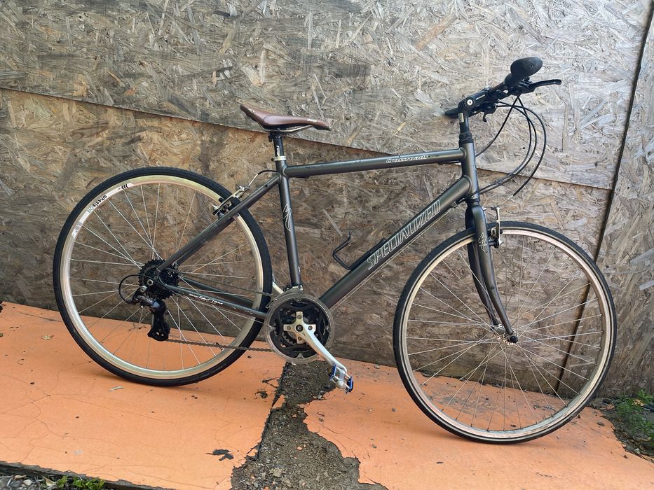 Bicicleta specialized crossroads roti 28” cadru aluminiu