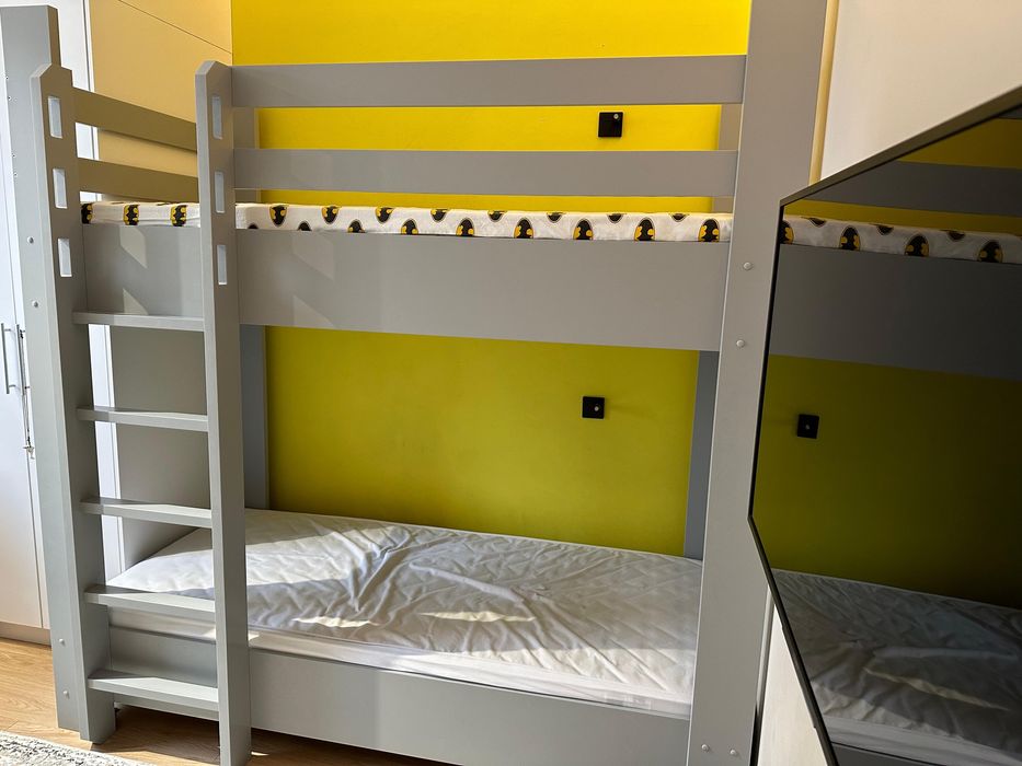 Кровать двухярусный