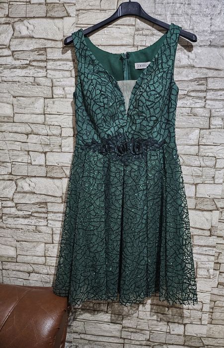 Официялна рокля зелена