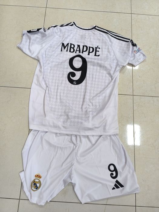 Нови футболни екипи мъжки XL Реал Мадрид Ал Насър Ливърпул