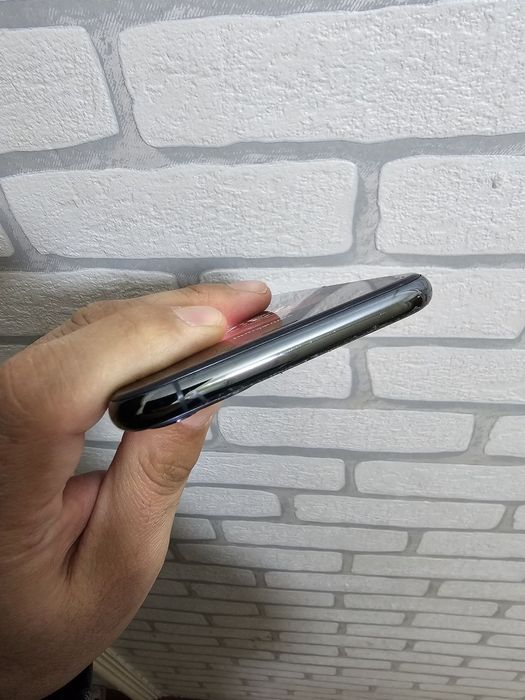 iPhone 11 Pro Max 64 GB