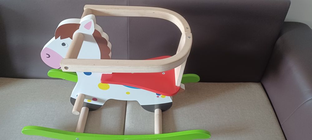 Căluț balansoar copii