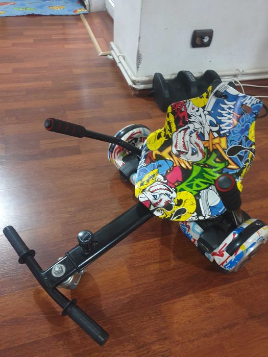 Hoverboard cu scaun detasabil