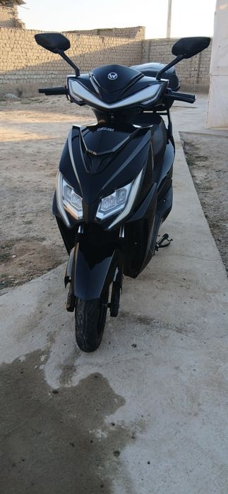 Скутер сотилади холати зур